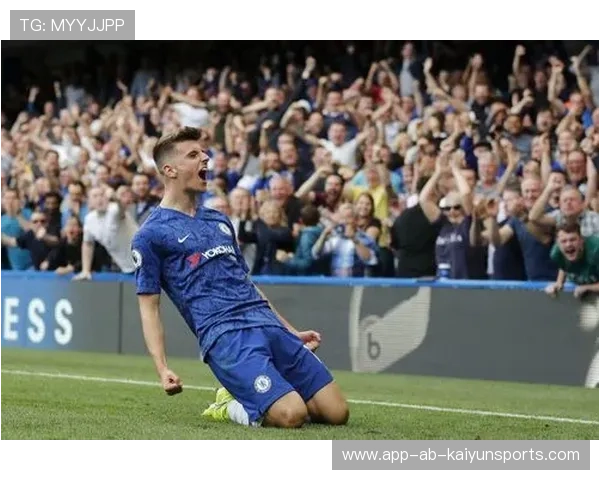 曼联准备给予年轻主力超级合同：豪门青训未来可期