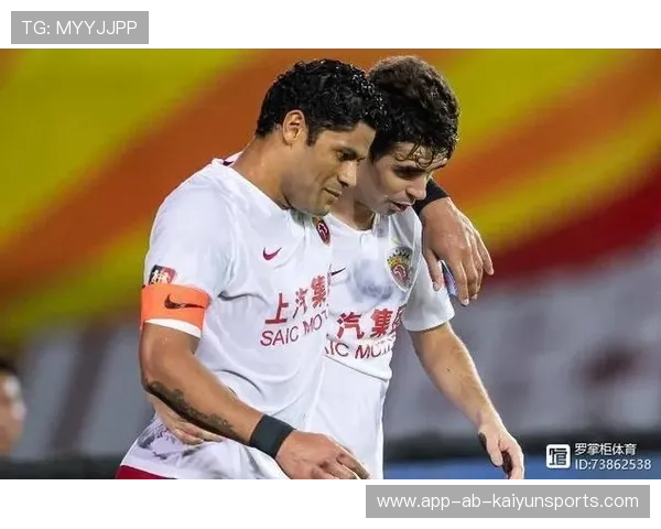 球迷对换人决定出现不同理解