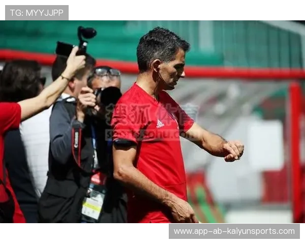 裁判判罚误差公开化促成训练与制度优化，裁判误判如何处理